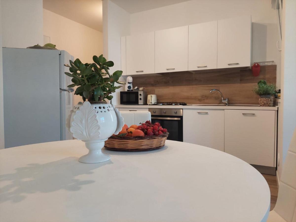 La Preferita Appartamento Vista Lato Mare Monopoli Buitenkant foto